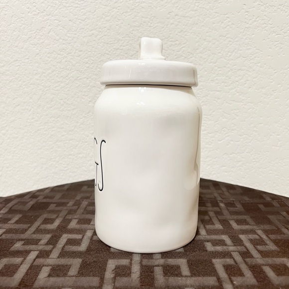 NWT Rae Dunn HUGS canister - Picture 6 of 7